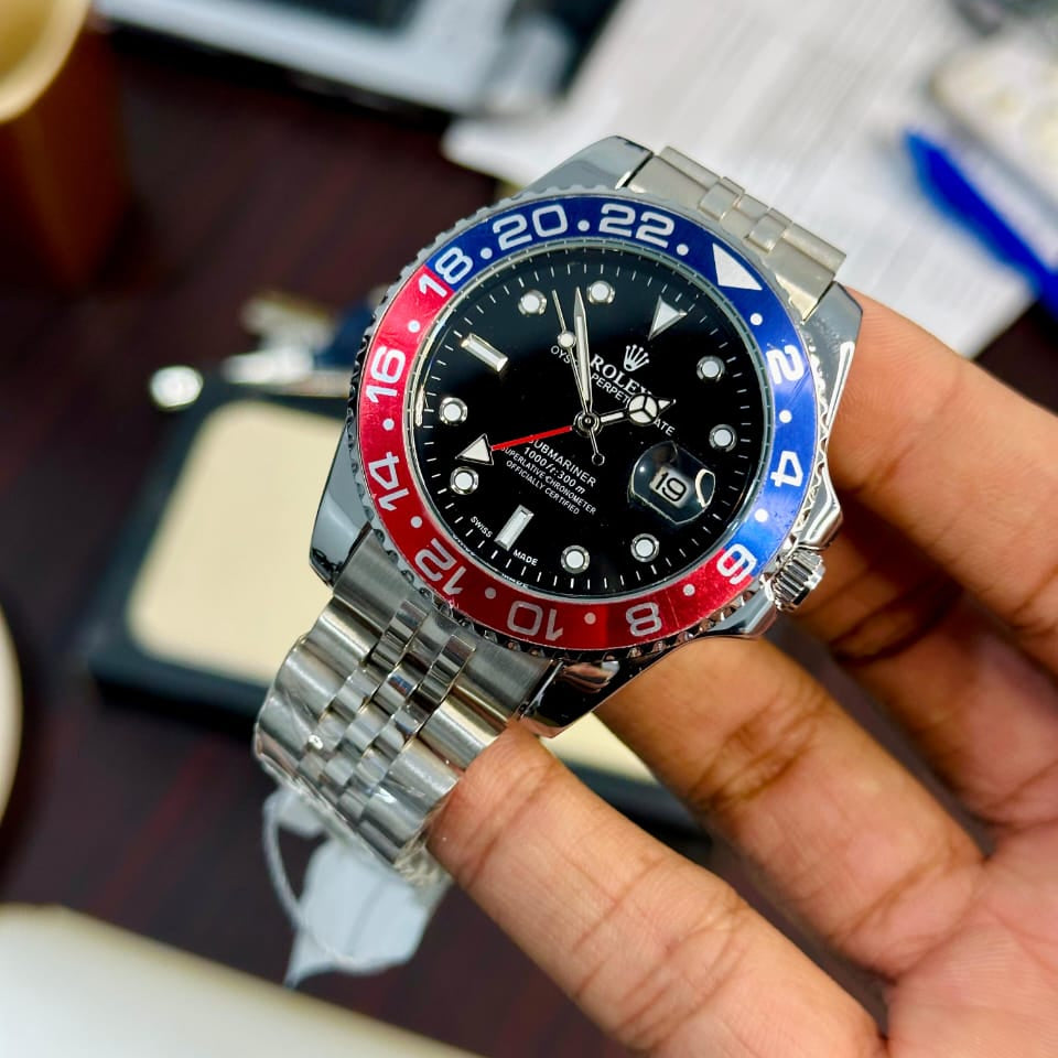 Rolex Watch Elegant Design Luxury Timepiece With Stylish Appearance And Reliable Performance For Everyday Wear - Golden Silver
