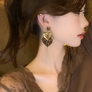 Silver Needle Heart-Shaped Leopard-Print Pendant Earrings